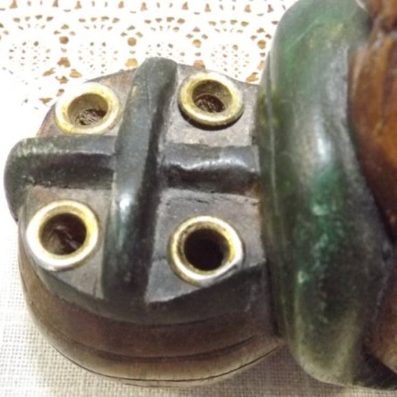 Vintage Hand Carved Wooden Pen or Brush Holder - Picture 4 of 9